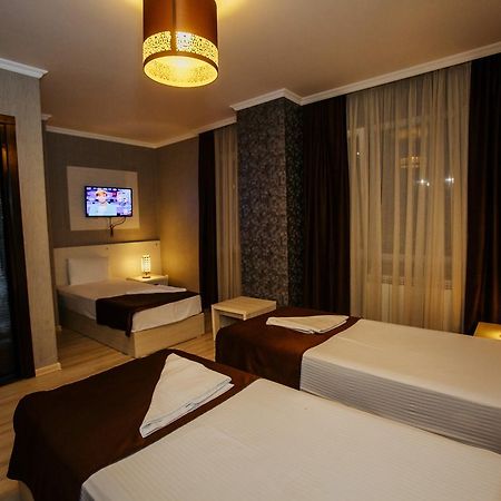 Batus Hotel Batumi Ngoại thất bức ảnh