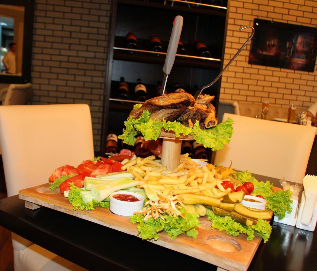 Batus Hotel Batumi Ngoại thất bức ảnh