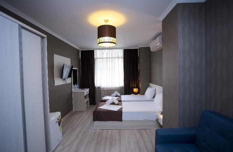 Batus Hotel Batumi Ngoại thất bức ảnh